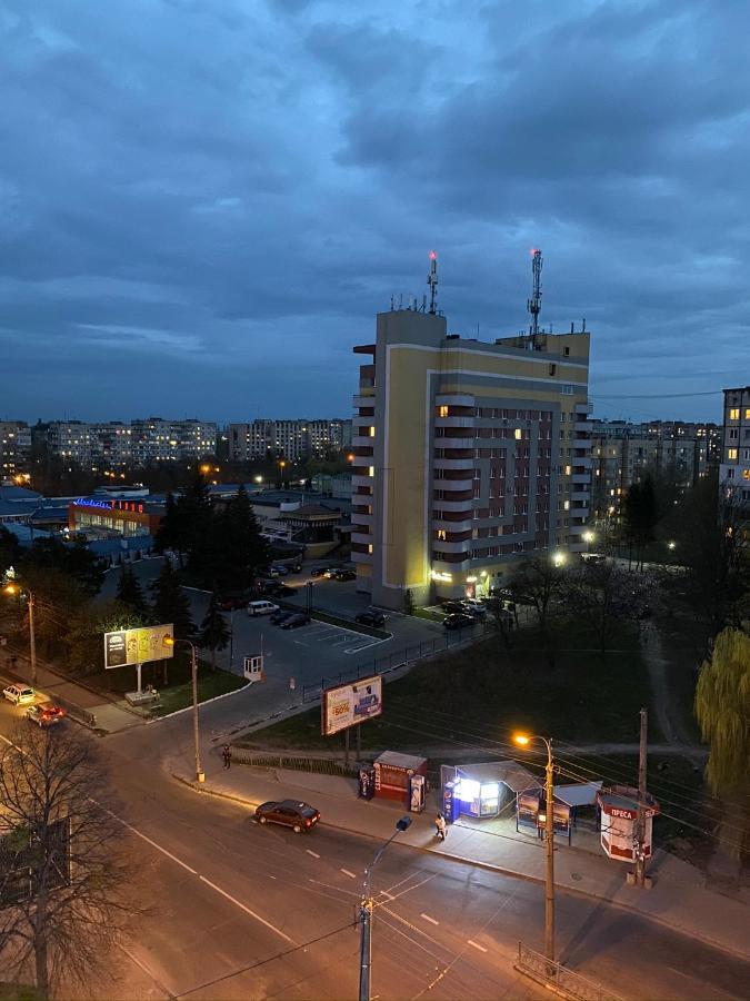 Віп Апартаменти В Районі Автовокзалужк Great House,Жк Арена,Поблизу Обласноі Лікарні Rivne Zewnętrze zdjęcie